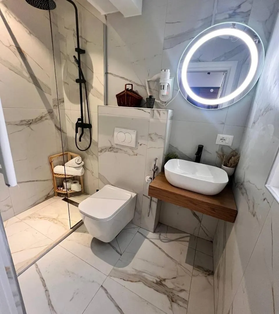 Bllok Scandi Apartments 2 Self -Check-In Tirana