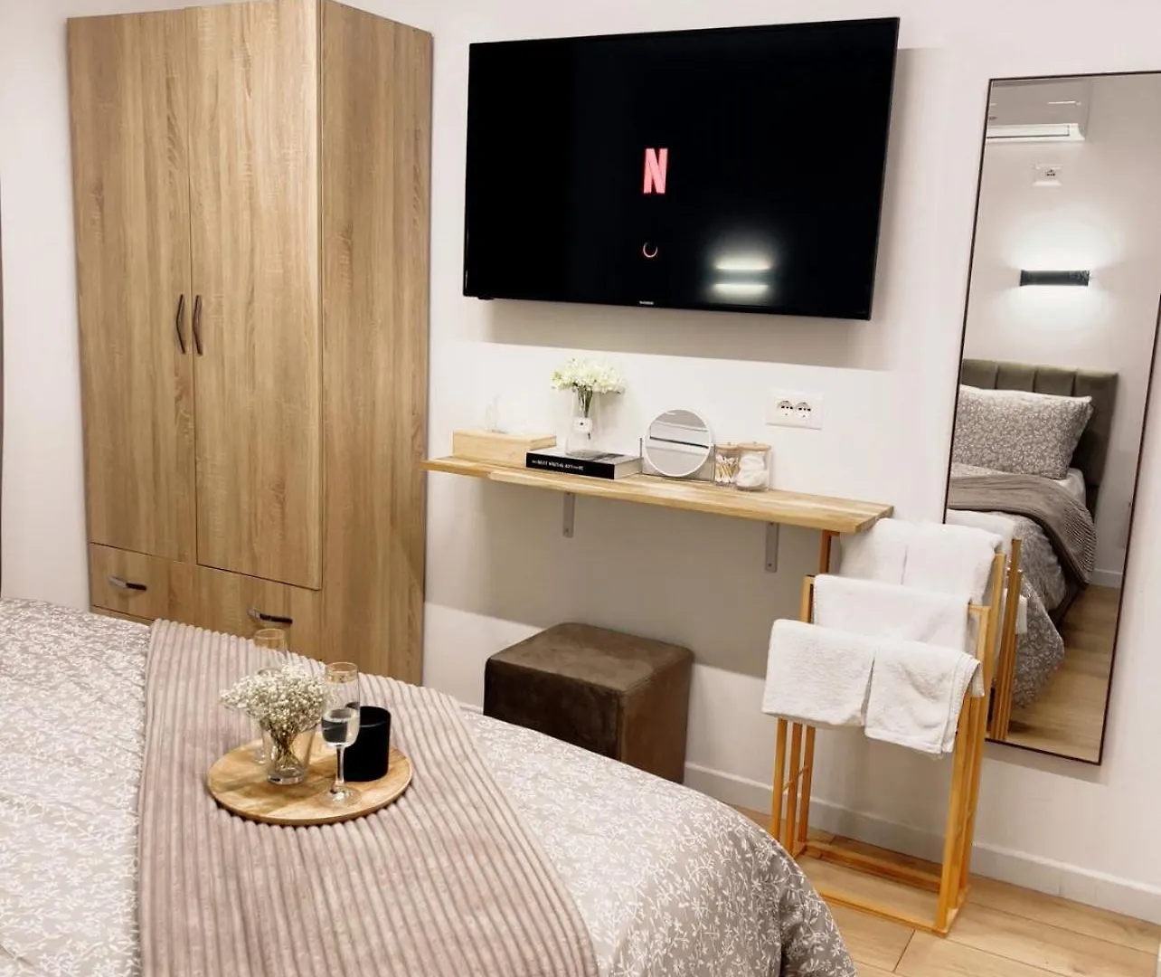 Bllok Scandi Apartments 2 Self -Check-In Tirana 0*,  Albania